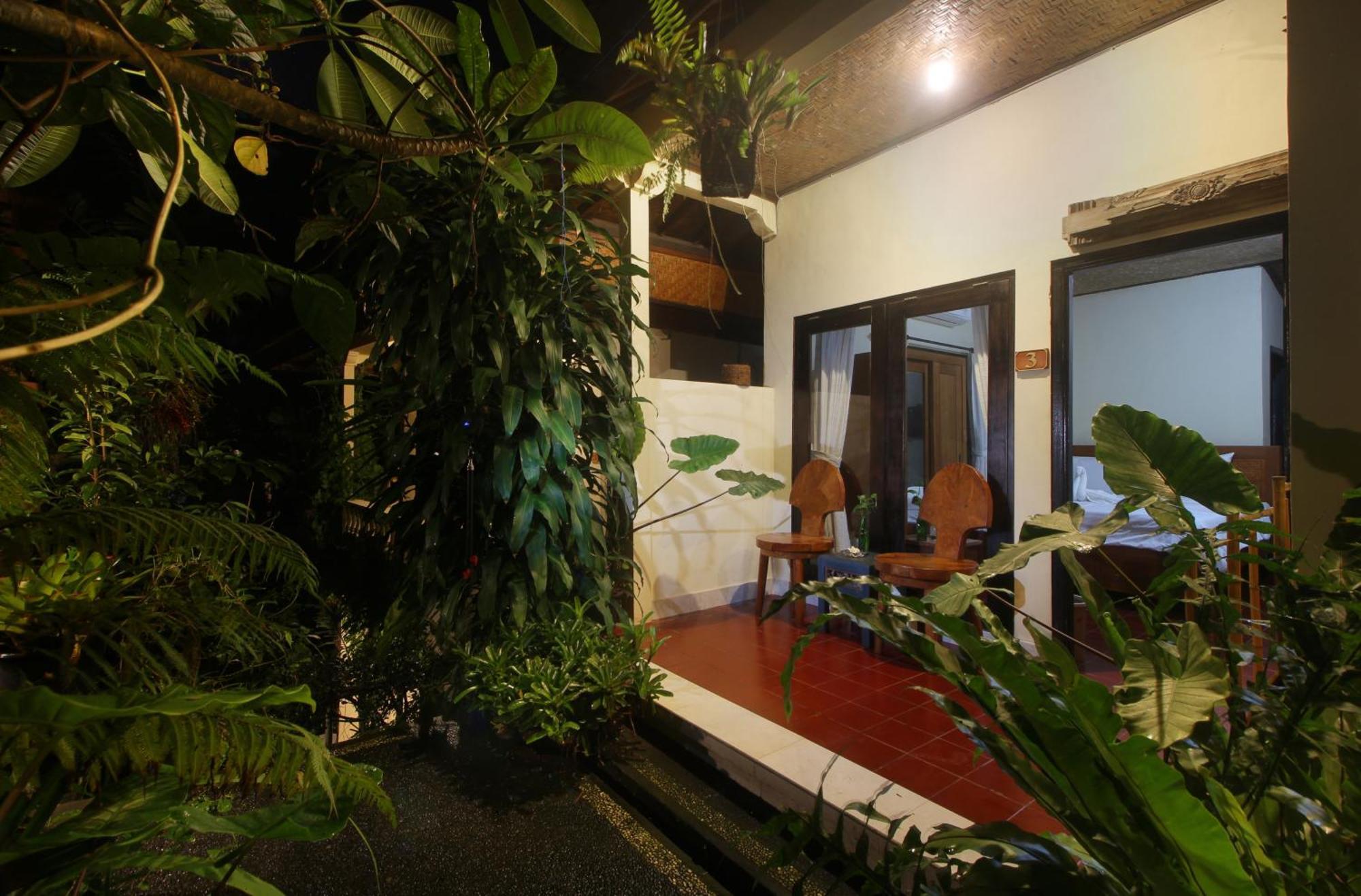 Sari Gong Guest House, A Trishula Collection Ubud Buitenkant foto