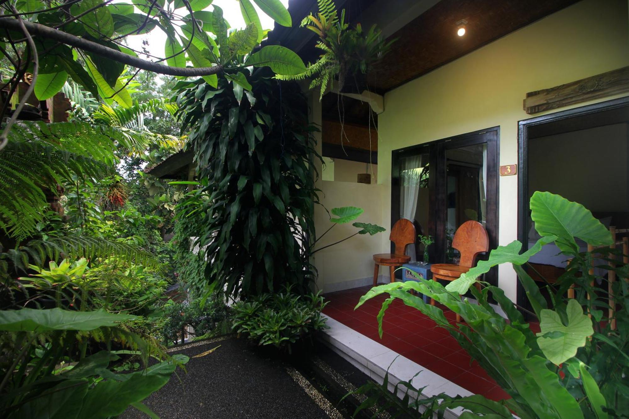 Sari Gong Guest House, A Trishula Collection Ubud Buitenkant foto