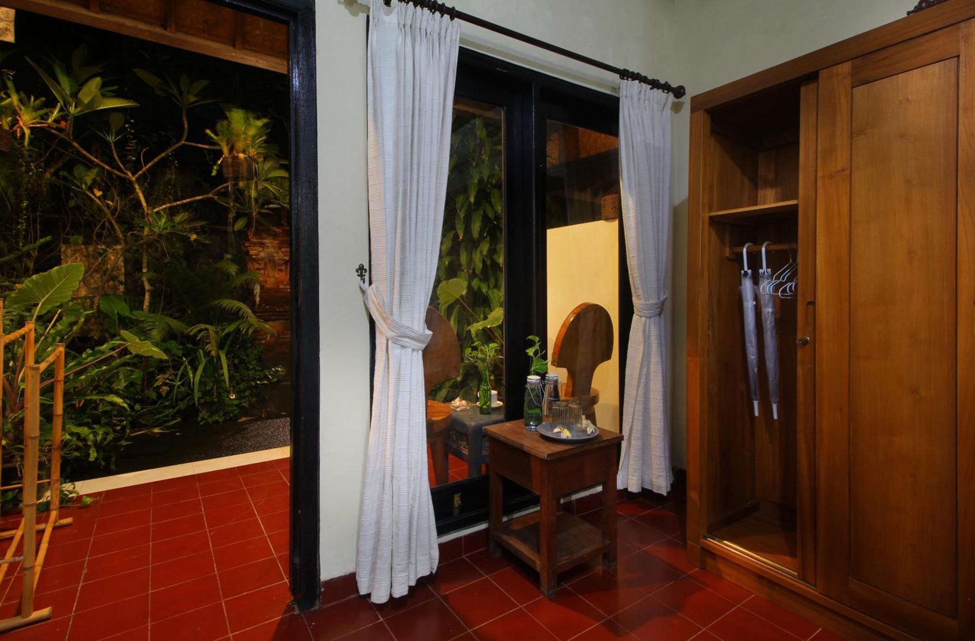 Sari Gong Guest House, A Trishula Collection Ubud Buitenkant foto
