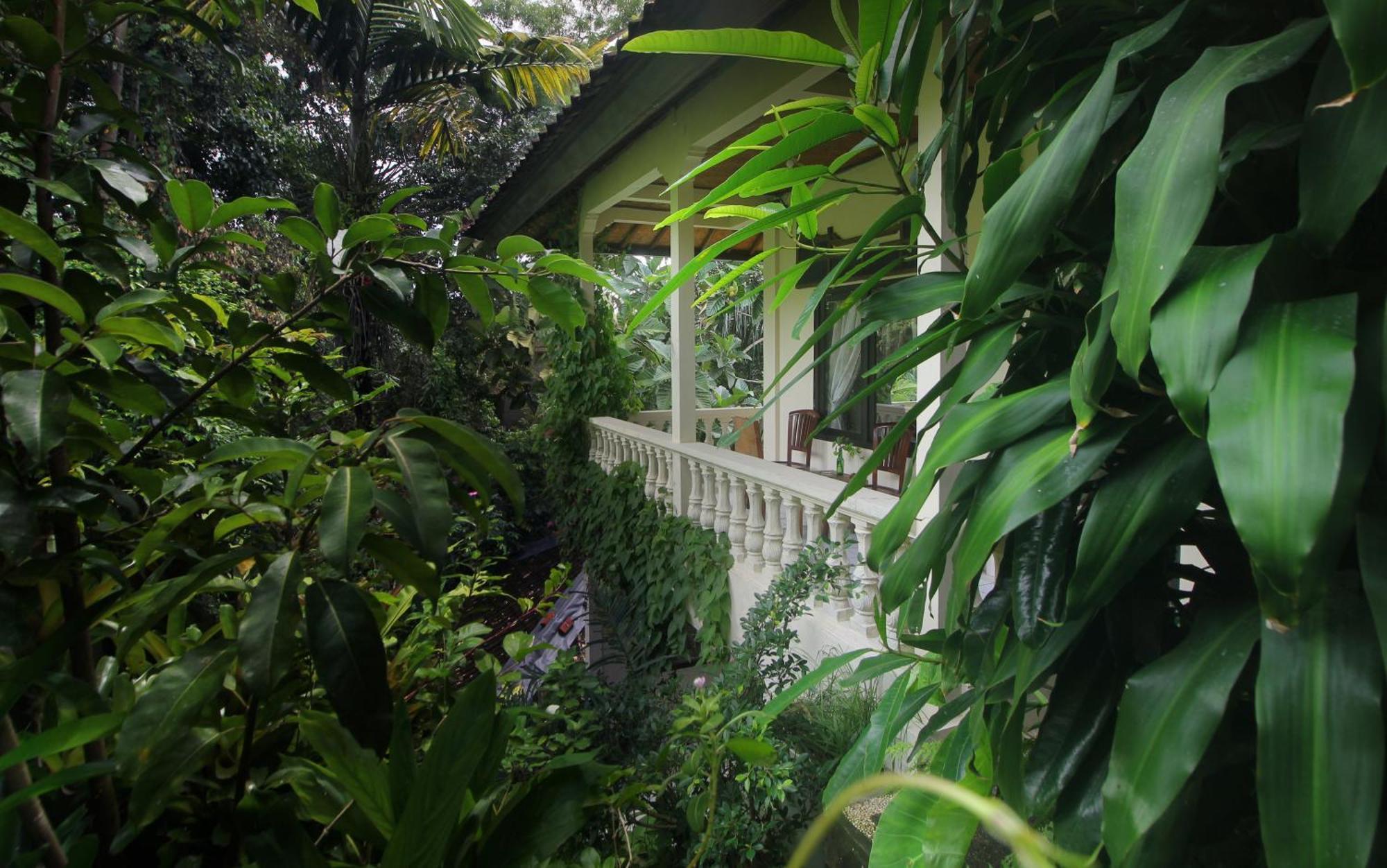 Sari Gong Guest House, A Trishula Collection Ubud Buitenkant foto