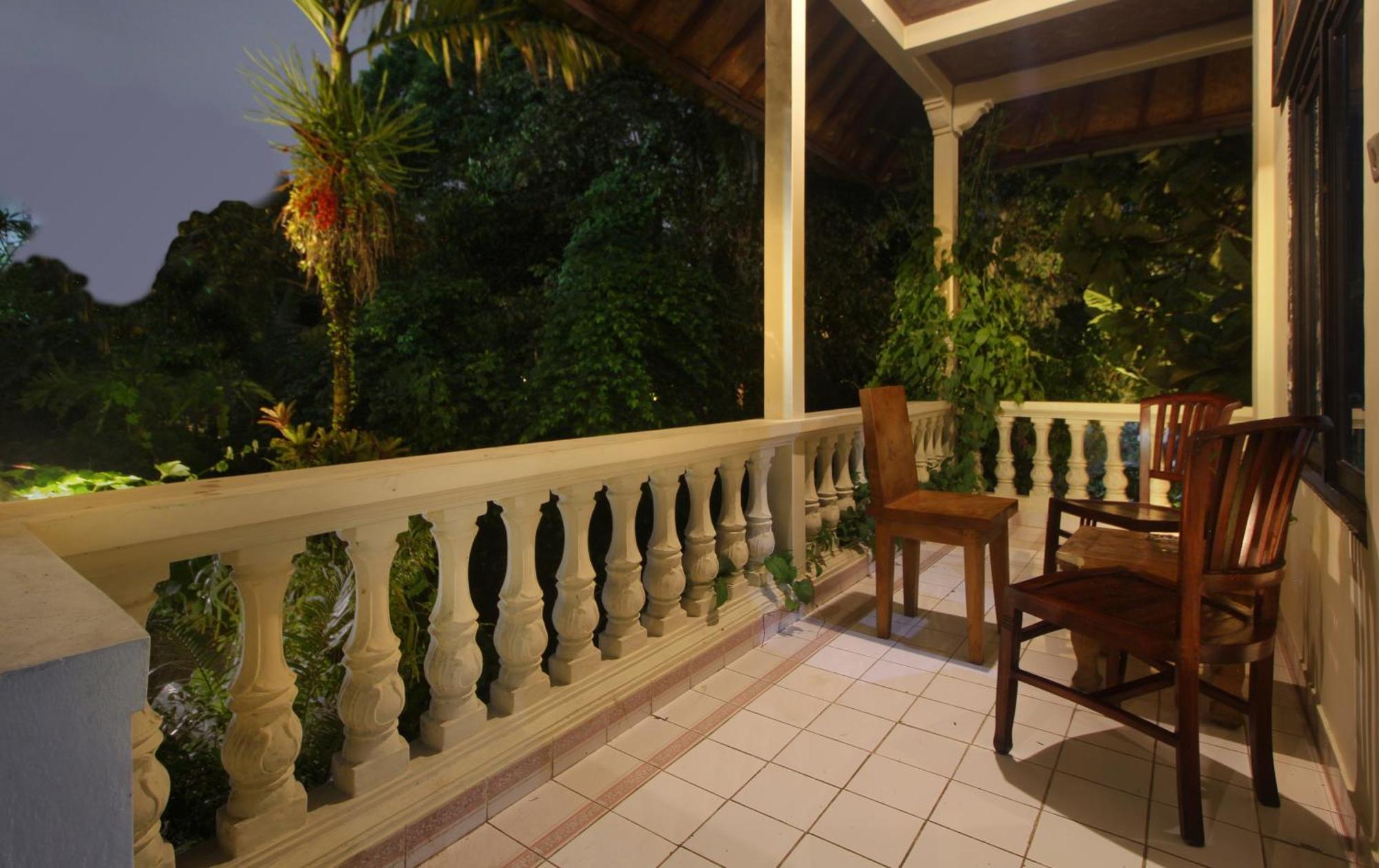 Sari Gong Guest House, A Trishula Collection Ubud Buitenkant foto